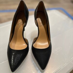 Jessica Simpson Black Textured Heels